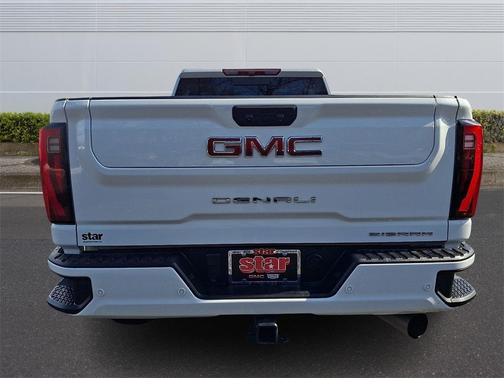 2024 GMC Sierra 2500 Denali