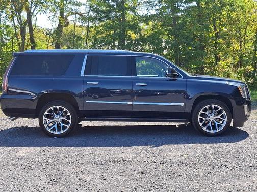 2020 Cadillac Escalade ESV Premium Luxury
