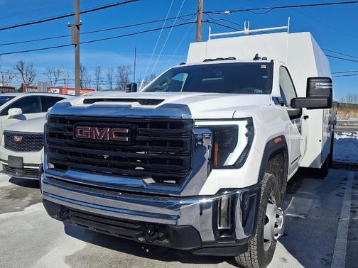 2026 GMC Sierra 3500 Pro