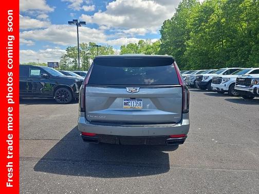 2023 Cadillac Escalade Sport Platinum