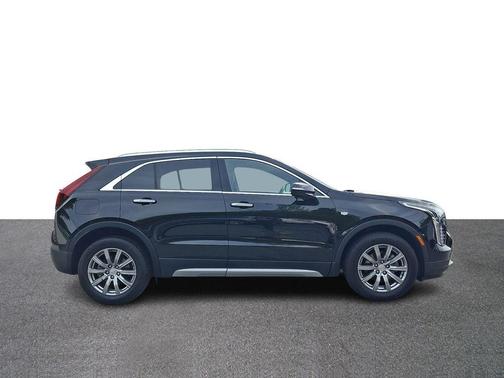 Stellar Black Metallic 2023 Cadillac XT4 Premium Luxury
