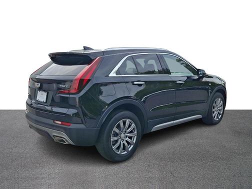 Stellar Black Metallic 2023 Cadillac XT4 Premium Luxury