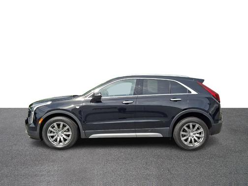Stellar Black Metallic 2023 Cadillac XT4 Premium Luxury
