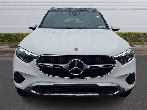 Polar White 2026 Mercedes-Benz GLC 300 Base 4MATIC
