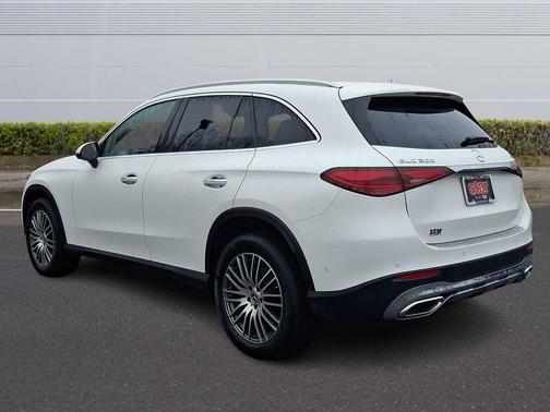 2026 Mercedes-Benz GLC 300 Base 4MATIC
