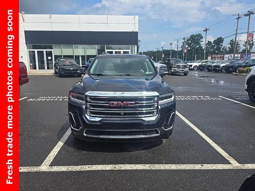 2021 GMC Acadia SLT