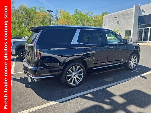 2023 Cadillac Escalade Premium Luxury Platinum