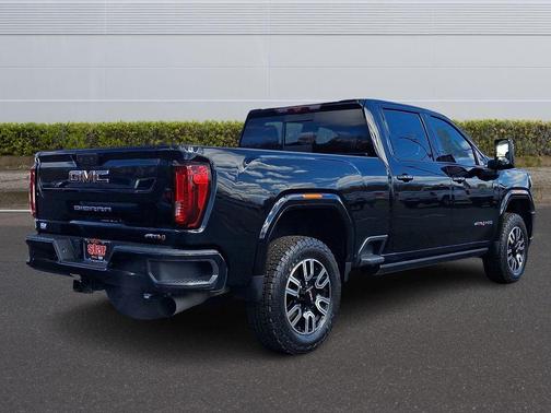 2023 GMC Sierra 2500 AT4