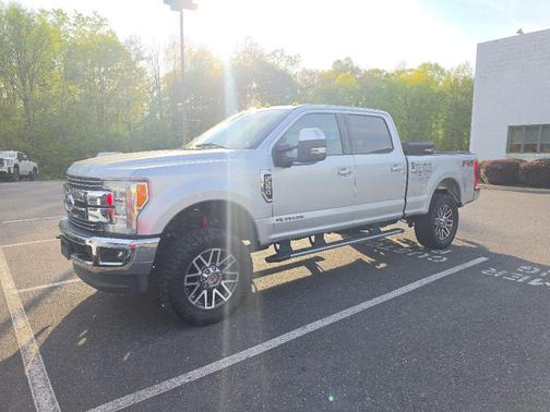 Ingot Silver 2017 Ford F-250 Lariat