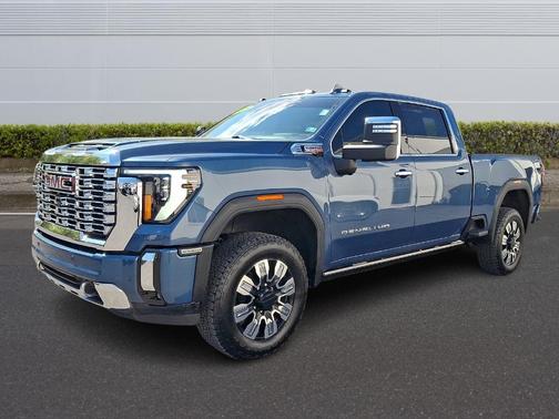 Metallic 2024 GMC Sierra 2500 Denali