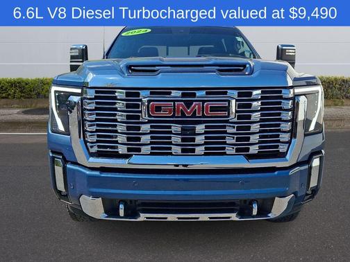 Metallic 2024 GMC Sierra 2500 Denali