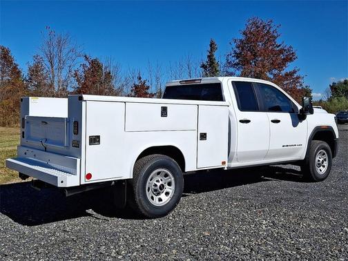 2025 GMC Sierra 3500 Pro