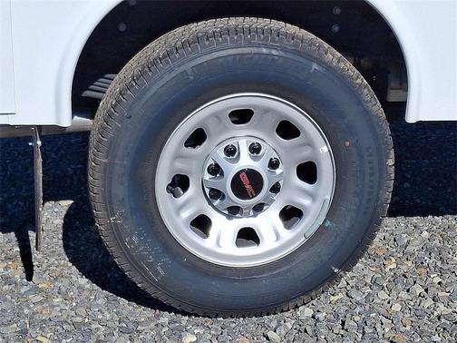 2025 GMC Sierra 3500 Pro