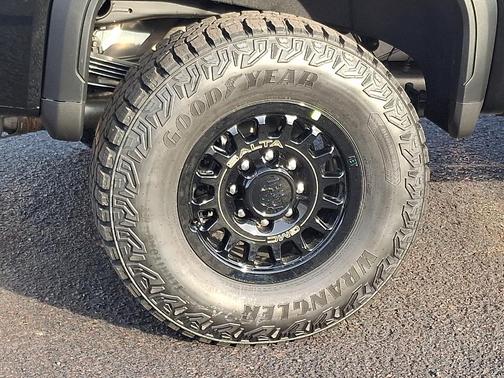 2026 GMC Sierra 2500 AT4X