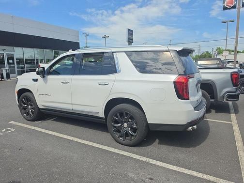 White Frost 2021 GMC Yukon Denali