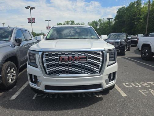 White Frost 2021 GMC Yukon Denali