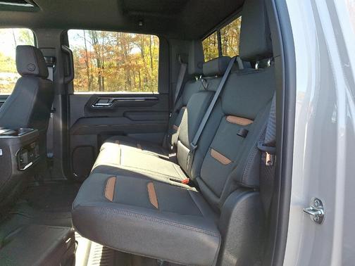 2026 GMC Sierra 2500 AT4