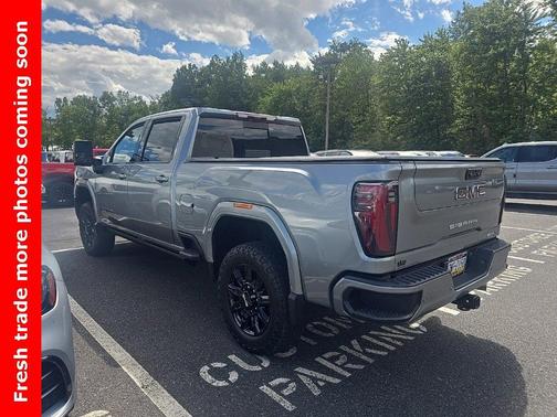 2024 GMC Sierra 2500 AT4