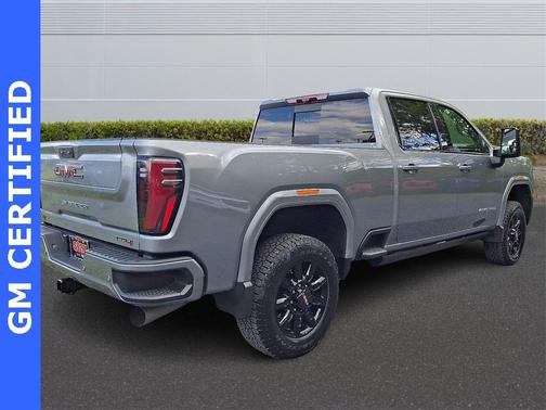 2024 GMC Sierra 2500 AT4