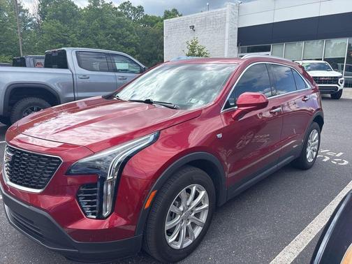 Radiant Red 2023 Cadillac XT4 Luxury