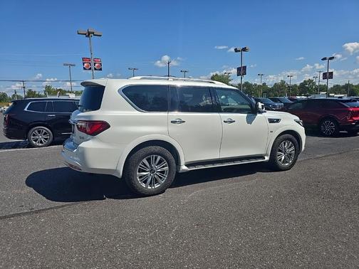 2018 INFINITI QX80 Base