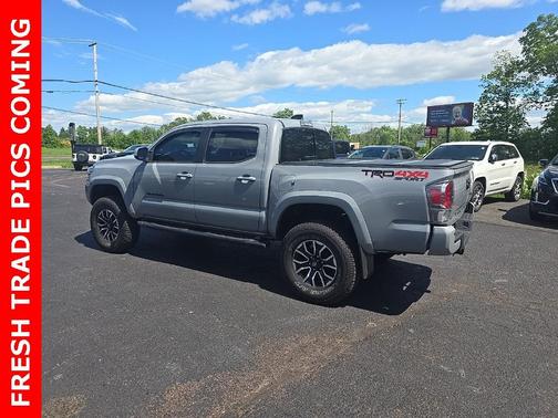 2020 Toyota Tacoma TRD Sport