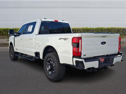 Star White 2024 Ford F-250 Lariat