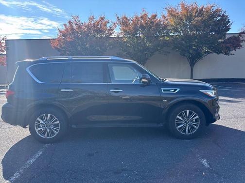 Black Obsidian 2019 INFINITI QX80 Luxe