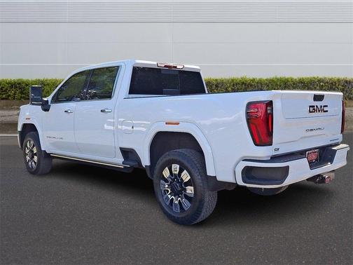 2024 GMC Sierra 2500 Denali