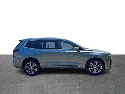 Argent Silver Metallic 2023 Cadillac XT6 Premium Luxury AWD