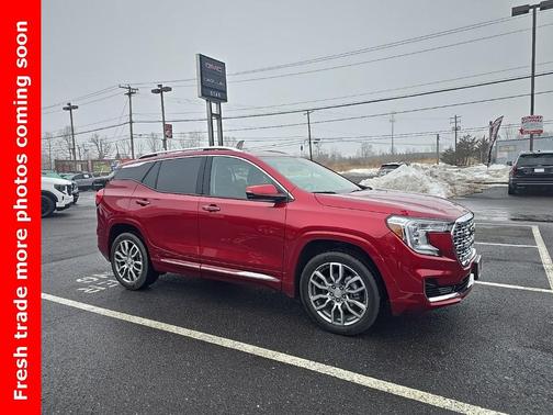 2023 GMC Terrain Denali