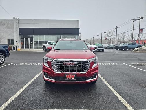 2023 GMC Terrain Denali