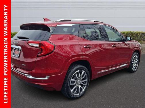 2023 GMC Terrain Denali