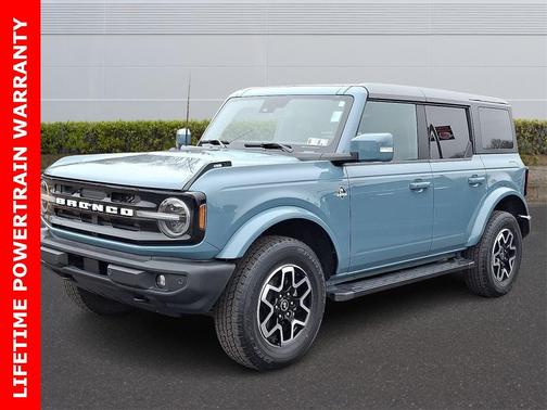 2022 Ford Bronco Outer Banks