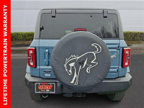 2022 Ford Bronco Outer Banks