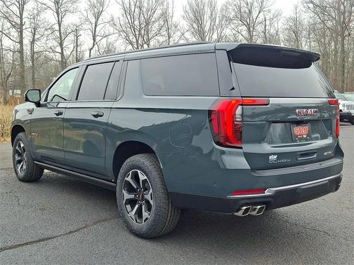 2026 GMC Yukon XL AT4