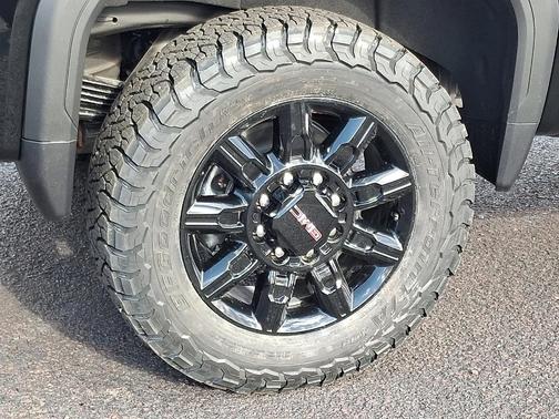 2026 GMC Sierra 2500 AT4