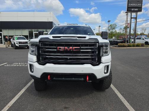 Summit White 2020 GMC Sierra 2500 AT4