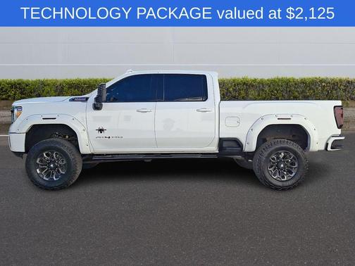 Summit White 2020 GMC Sierra 2500 AT4