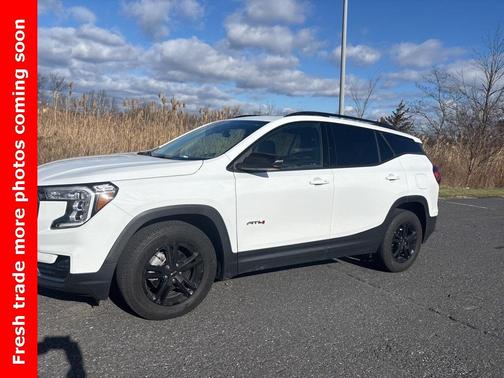 2022 GMC Terrain AT4