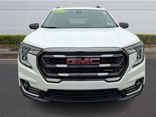 2022 GMC Terrain AT4