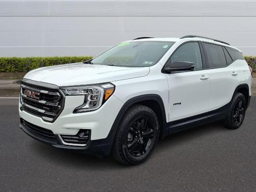 2022 GMC Terrain AT4