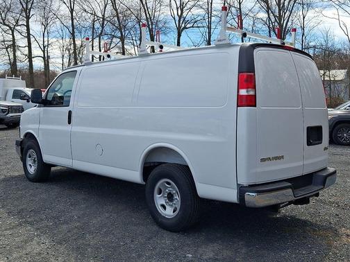 2026 GMC Savana 2500 Work Van