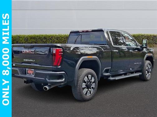 2024 GMC Sierra 3500 Denali