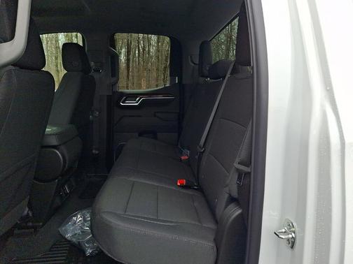 White 2026 GMC Sierra 1500 Elevation