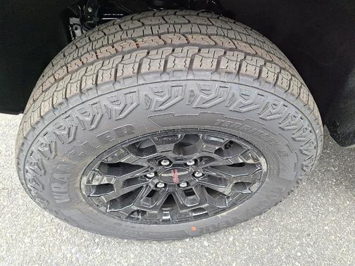 Black 2026 GMC Canyon Elevation