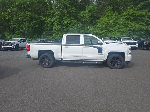 2017 Chevrolet Silverado 1500 2LT