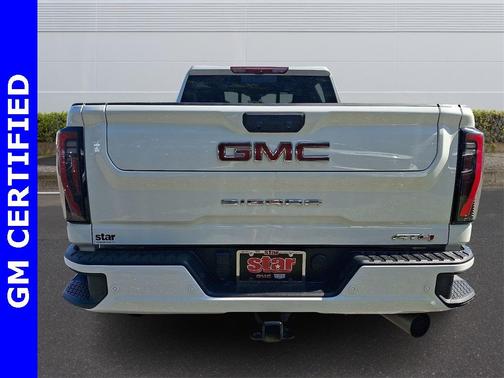 2024 GMC Sierra 2500 AT4