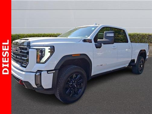 2024 GMC Sierra 2500 AT4