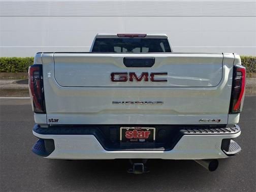2024 GMC Sierra 2500 AT4